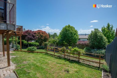 Photo of property in 19 Braeside, Kinmont Park, Mosgiel, 9024