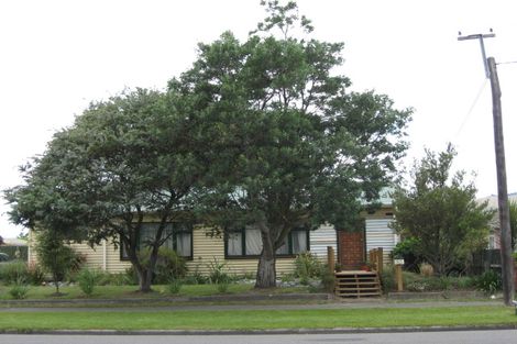 Photo of property in 52 Hargood Street, Woolston, Christchurch, 8062