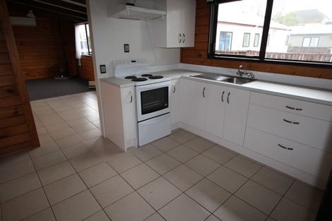 Photo of property in 7 Newton Place, Westbrook, Palmerston North, 4412