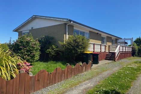 Photo of property in 8 O'byrne Street, Waikiwi, Invercargill, 9810