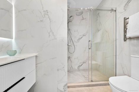 Photo of property in 3/31 Hill Crescent, New Lynn, Auckland, 0600