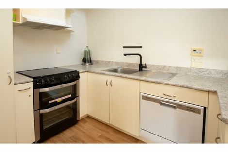 Photo of property in 1/670 Whangaparaoa Road, Stanmore Bay, Whangaparaoa, 0932