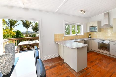 Photo of property in 31 Garfield Road, Helensville, 0800