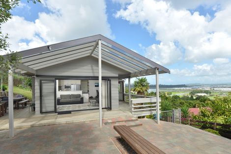 Photo of property in 33a Memorial Drive, Parahaki, Whangarei, 0112