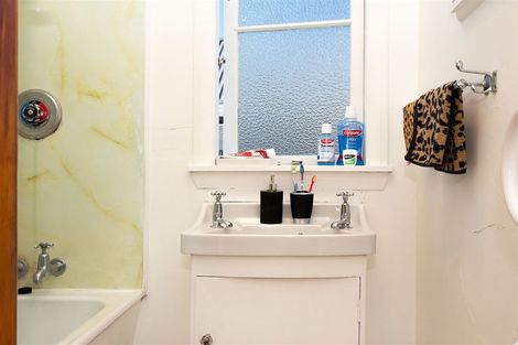 Photo of property in 12 Litchfield Street, Redwoodtown, Blenheim, 7201