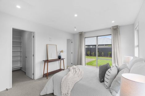 Photo of property in 19 Maka Lane, Halswell, Christchurch, 8025