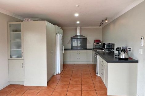 Photo of property in 63 Russell Robertson Drive, Havelock North, 4130