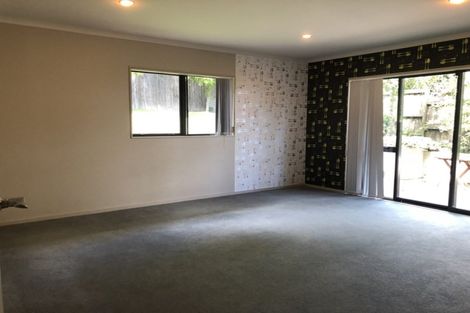 Photo of property in 104 Cyril French Drive, Flat Bush, Auckland, 2016