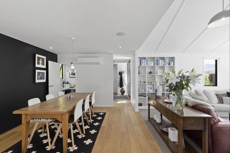 Photo of property in 5 Bretby Court, Jacks Point, Queenstown, 9371