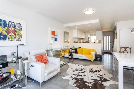Photo of property in 9/6a Sarsfield Street, Herne Bay, Auckland, 1011