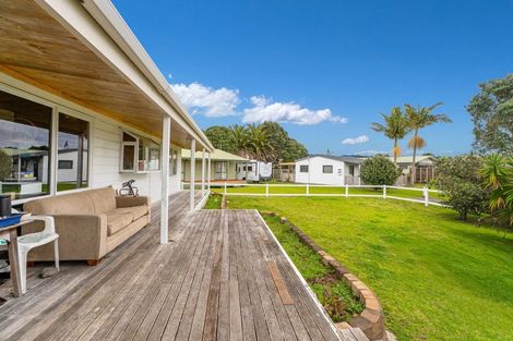 Photo of property in 7 Endeavour Close, Whitianga, 3510