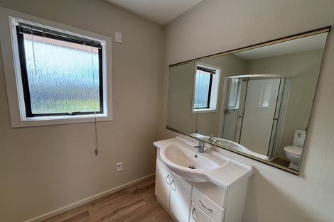 Photo of property in 10 Oakdale Street, Avonhead, Christchurch, 8042