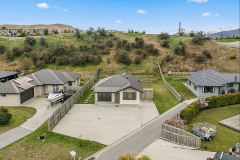 Photo of property in 43 Woodstock Road, Lower Shotover, Queenstown, 9304