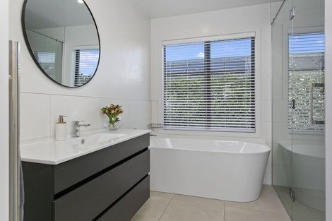 Photo of property in 47 Baxter Michael Crescent, Cambridge, 3434