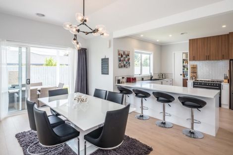 Photo of property in 316a Te Moana Road, Waikanae, 5036