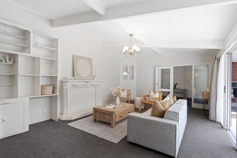 Photo of property in 1/27 Tuirau Place, Ilam, Christchurch, 8041