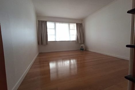 Photo of property in 5 Benders Avenue, Hillcrest, Auckland, 0627