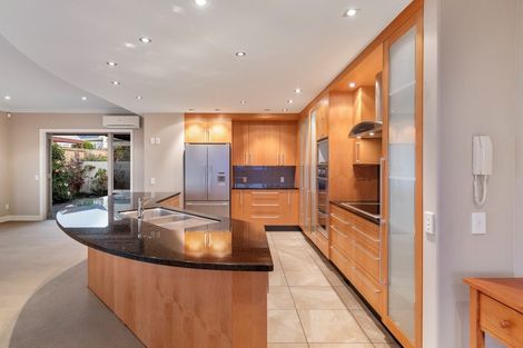 Photo of property in 19 La Cumbre Close, Bethlehem, Tauranga, 3110