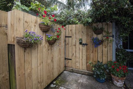 Photo of property in 49 Station Road, Te Kamo, Whangarei, 0112