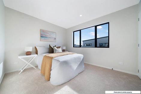 Photo of property in 31 Whiteywood Street, Westgate, 0814