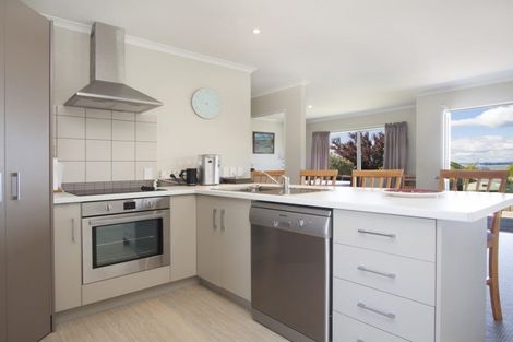 Photo of property in 12 Koutunui Road, Athenree, Katikati, 3177