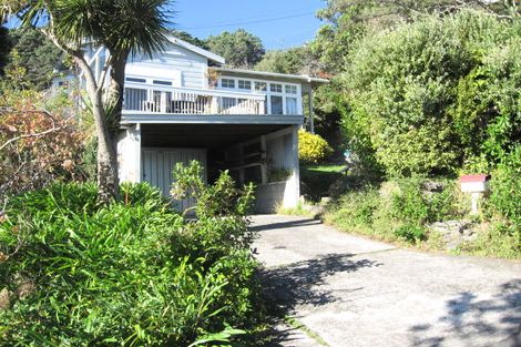 Photo of property in 7 Manuka Terrace, Eastbourne, Lower Hutt, 5013
