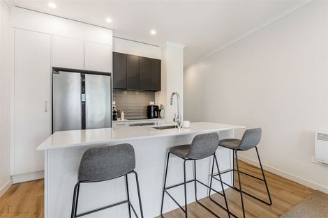 Photo of property in 2/3 Genevieve Lane, Hobsonville, Auckland, 0616