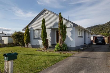 Photo of property in 9 Wickes Street, Cobden, Greymouth, 7802