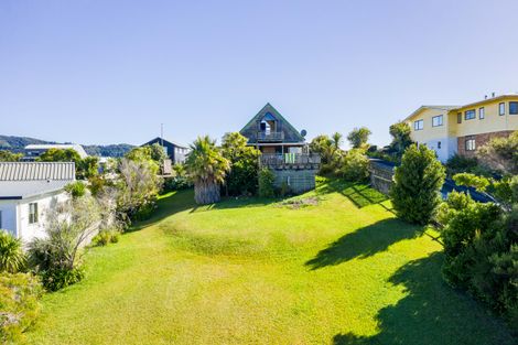 Photo of property in 52 Cullen Street, Mangawhai Heads, Mangawhai, 0505