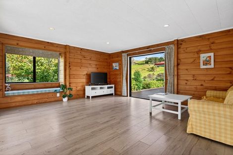 Photo of property in 178 Valley Road, Waimauku, 0881