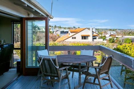 Photo of property in 12 Harvey Street, Waipahihi, Taupo, 3330