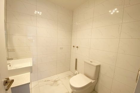 Photo of property in 81 Drumbuoy Drive, Flat Bush, Auckland, 2019