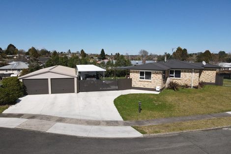 Photo of property in 15 Puriri Place, Tokoroa, 3420