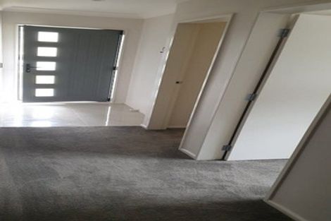 Photo of property in 22 Moonsail Drive, Whitby, Porirua, 5024