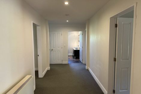 Photo of property in 98 Rahui Road, Otaki, 5512