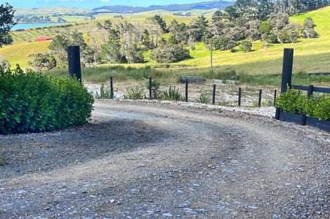 Photo of property in 33 Peach Lane, Kaiwaka, 0573