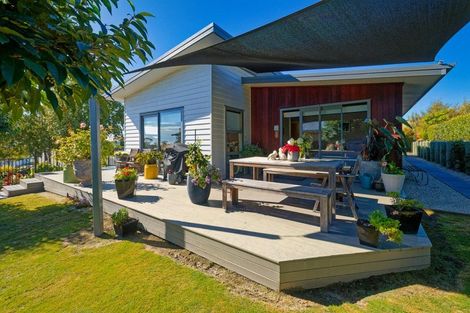 Photo of property in 1 Shearwater Drive, Kaikoura, 7300
