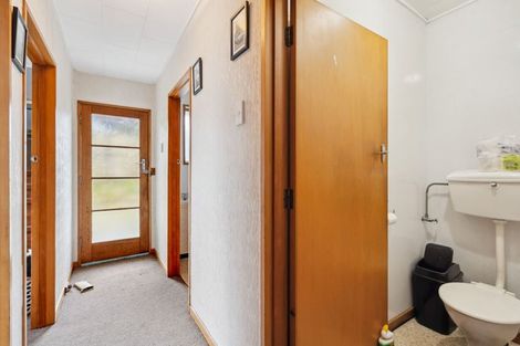Photo of property in 4 Elwyn Crescent, Green Island, Dunedin, 9018