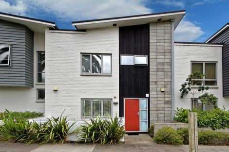 Photo of property in 48 Buckley Avenue, Hobsonville, Auckland, 0616