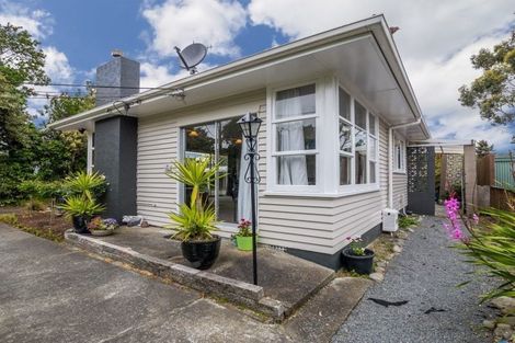 Photo of property in 9 Hall Grove, Ebdentown, Upper Hutt, 5018