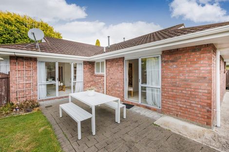 Photo of property in 9 Churchill Avenue, Hokowhitu, Palmerston North, 4410