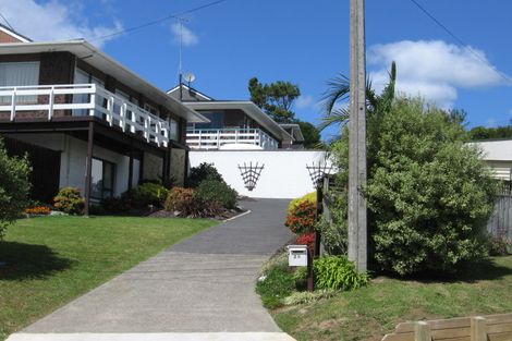 Photo of property in 1/28 Glencoe Road, Browns Bay, Auckland, 0630