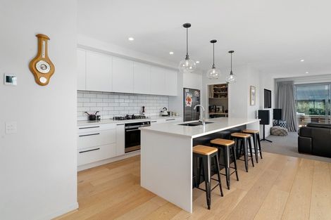 Photo of property in 63 Minaret Ridge, Wanaka, 9305