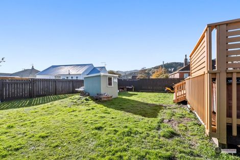 Photo of property in 109 Waddington Drive, Naenae, Lower Hutt, 5011