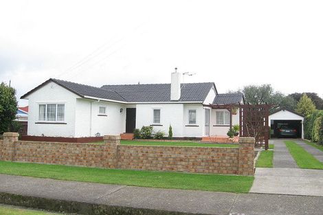 Photo of property in 16 Montagu Street, Feilding, 4702