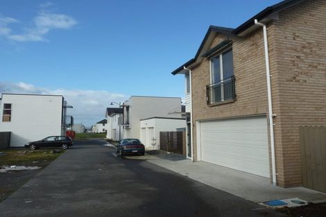 Photo of property in 9 Mcginty Street, Takanini, 2112