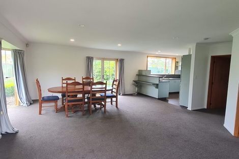 Photo of property in 12 Autumn Place, Mairehau, Christchurch, 8052
