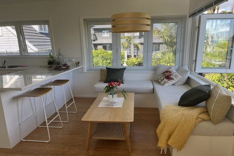 Photo of property in 1/11 Sanders Avenue, Takapuna, Auckland, 0622