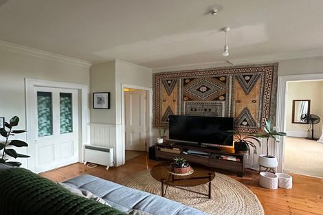 Photo of property in 13 Tinakori Road, Thorndon, Wellington, 6011