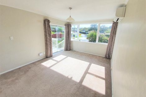 Photo of property in 74 Glenvar Road, Torbay, Auckland, 0630